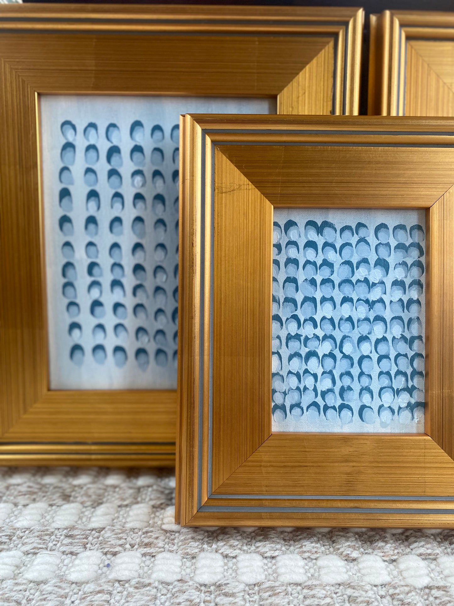 13x15 Dots - Light Blue