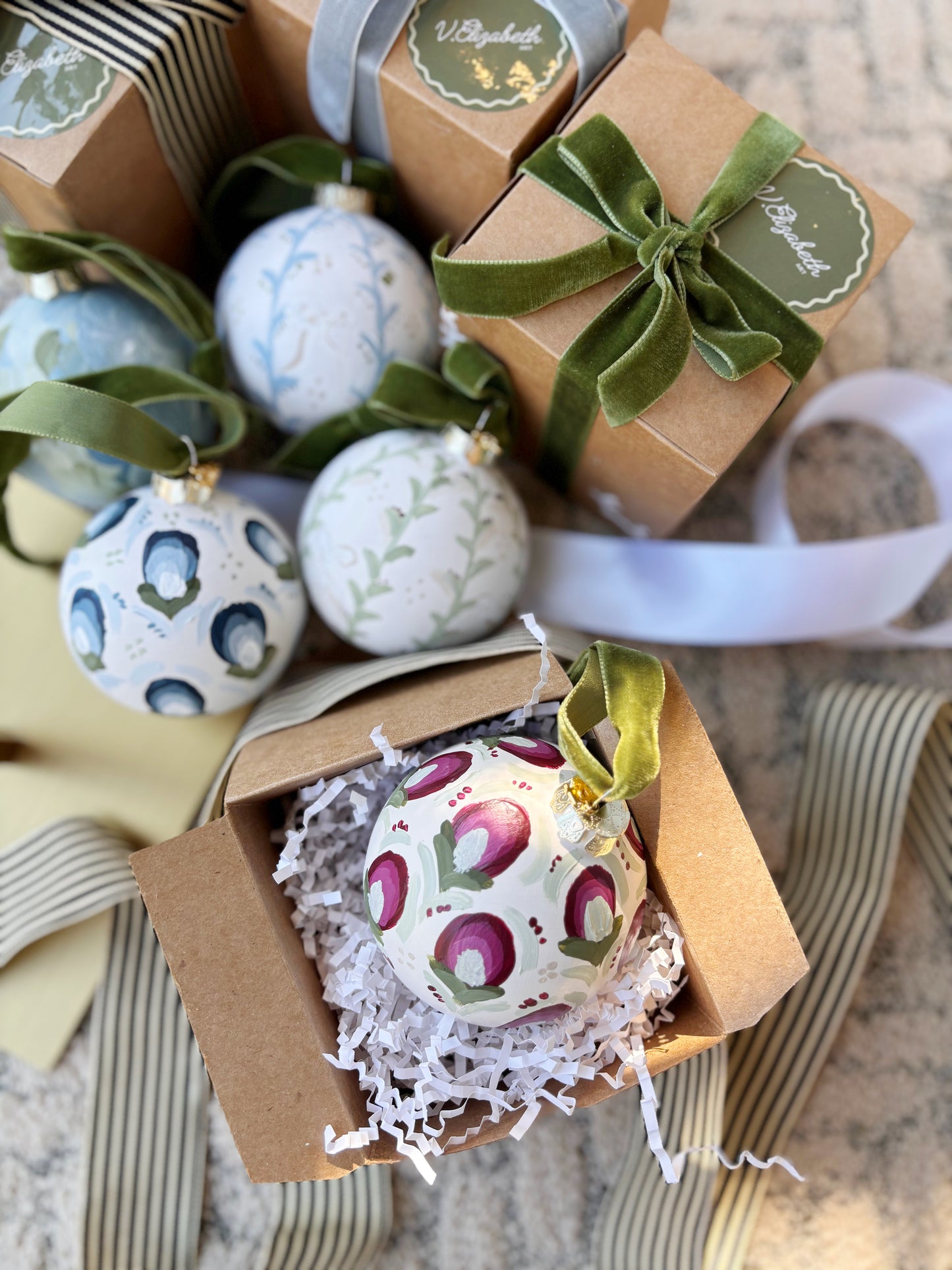 Ornament 03 - Green & Berry Buds