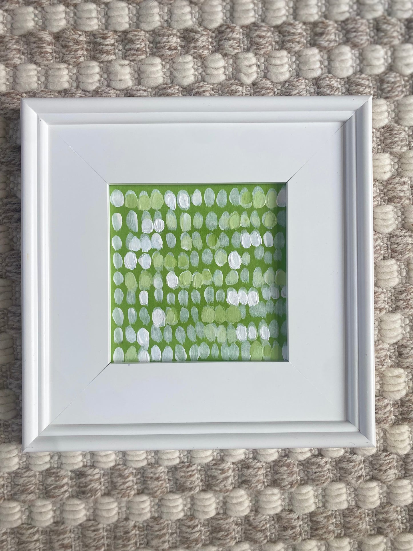 11x11 Dots - Peridot Green