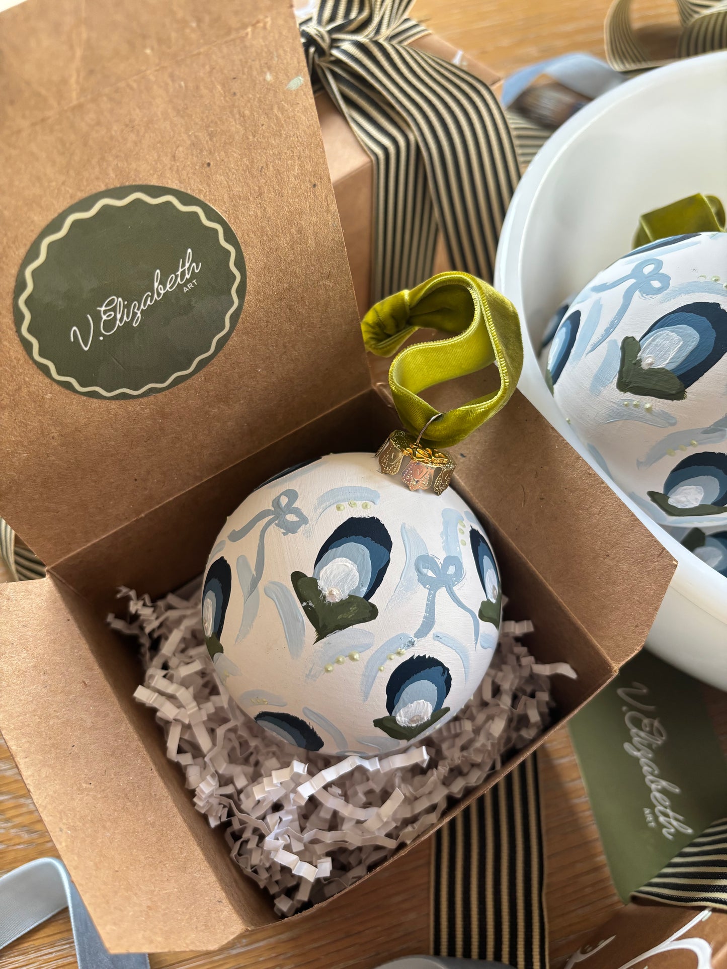 Ornament - Buds & Bows